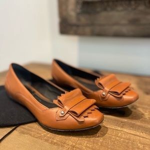 Elizabeth & James Cognac Leather Loafer Flats Size 6.5